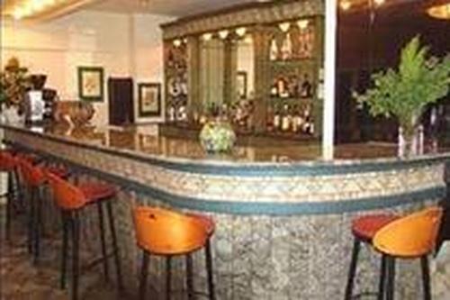 Achillion Hotel Трикала Экстерьер фото
