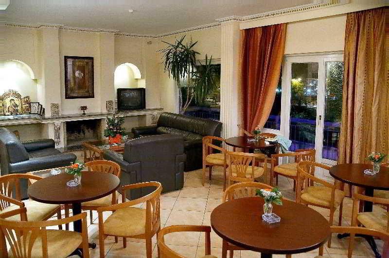 Achillion Hotel Трикала Экстерьер фото